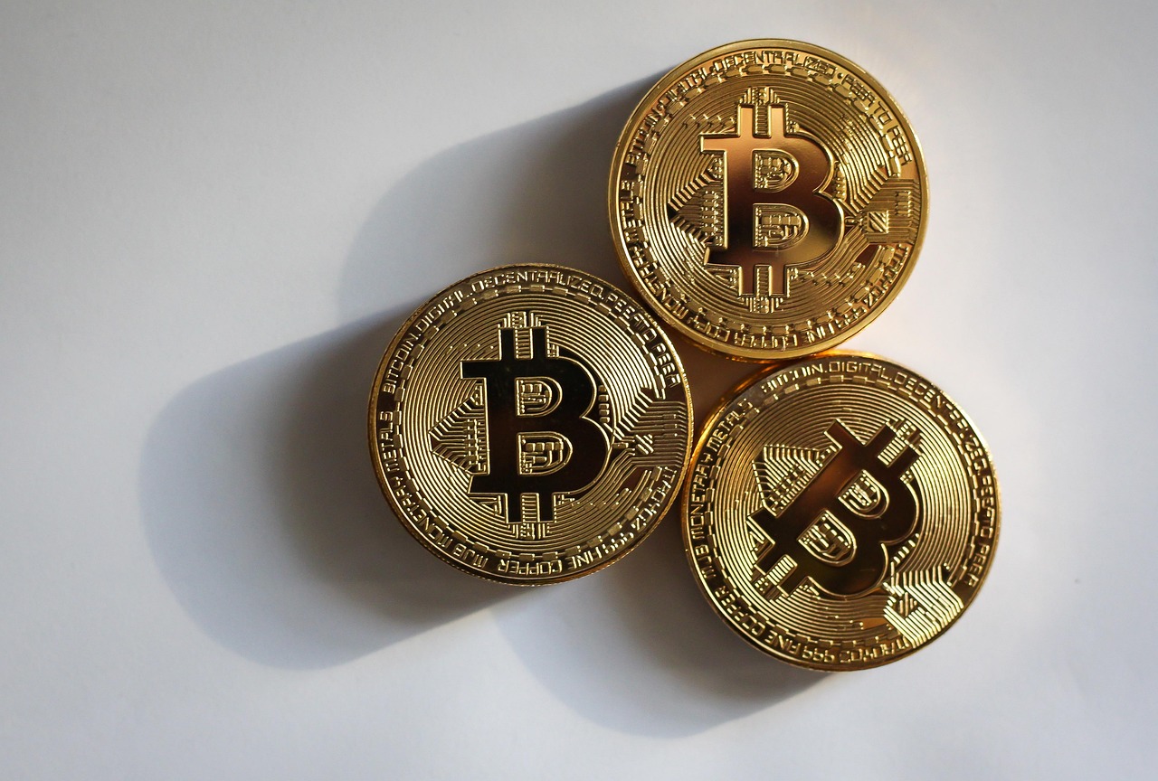 Finance, currency, bitcoin — Understanding Crypto Insight: How Blockchain Is Changing the World